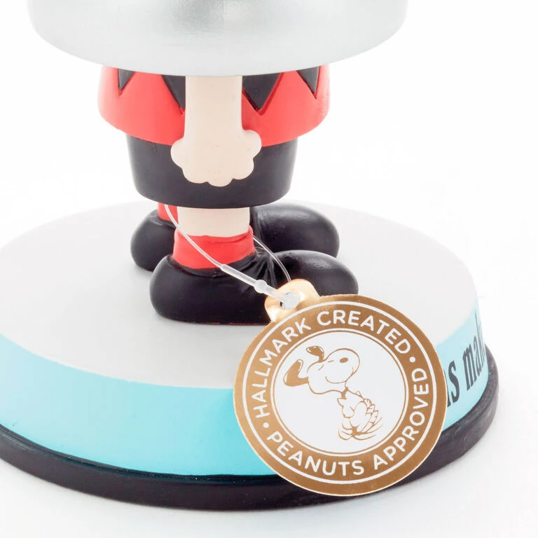 Hallmark Peanuts® Charlie Brown Big Dreams Snow Globe - Image 4